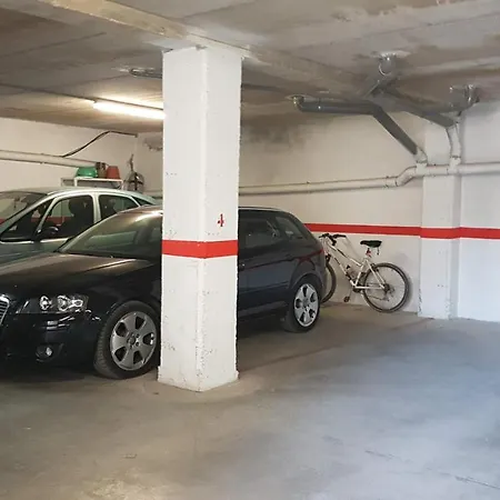 Atico Nuevo Con Terraza Y Parking En *