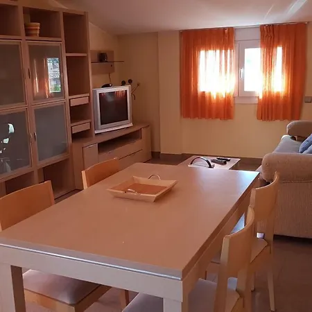 Atico Nuevo Con Terraza Y Parking En * Valderrobres